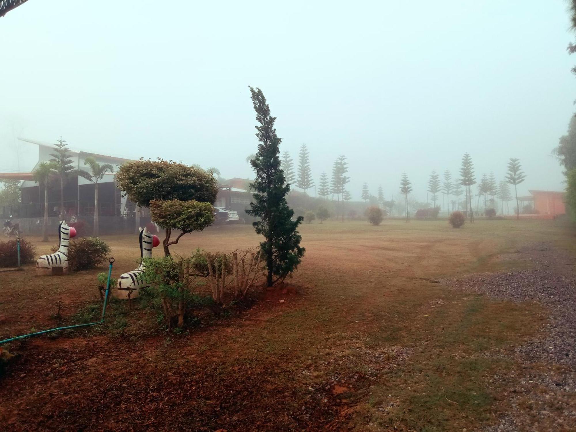 เฟรนด์แคมป์ Villa Khaukho Kültér fotó