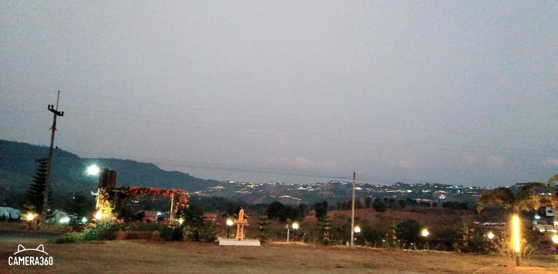 เฟรนด์แคมป์ Villa Khaukho Szoba fotó